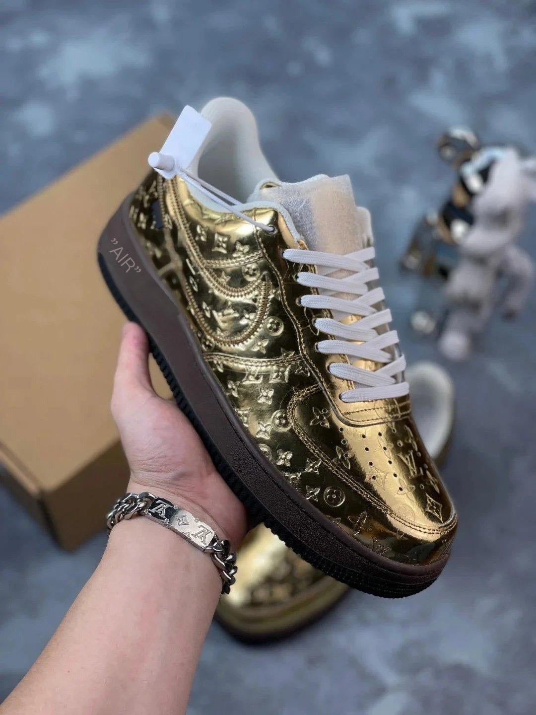 Lv Gold Forces