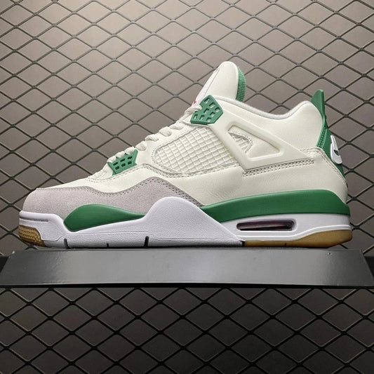 Pine green 4s